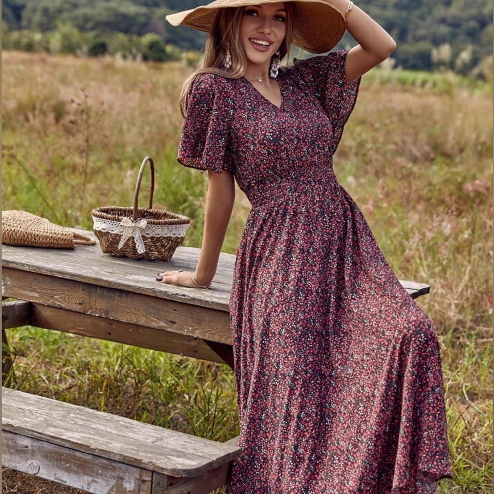 SHEIN Flowy Floral Black Red Maxi Dress Flutter Sleeves V-Neck Defined Waist